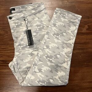 NWT Banana Republic Mid-Rise Skinny Ankle Length Cama Cargo Pants Size 14